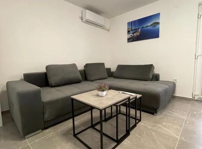 Kani Apartament Privlaka (Zadar)