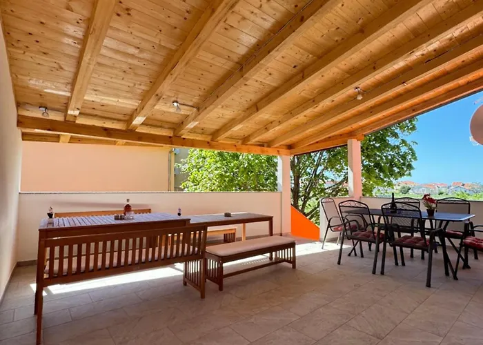 Kani Apartament Privlaka (Zadar)