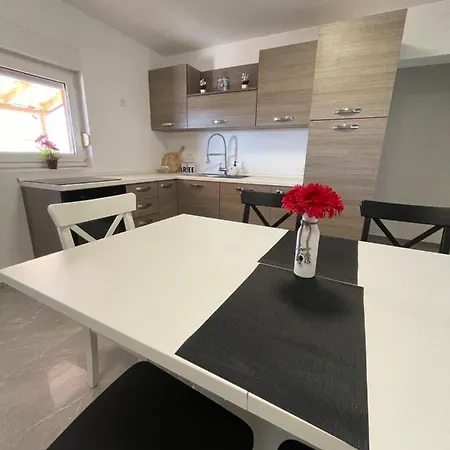 Apartman Kani